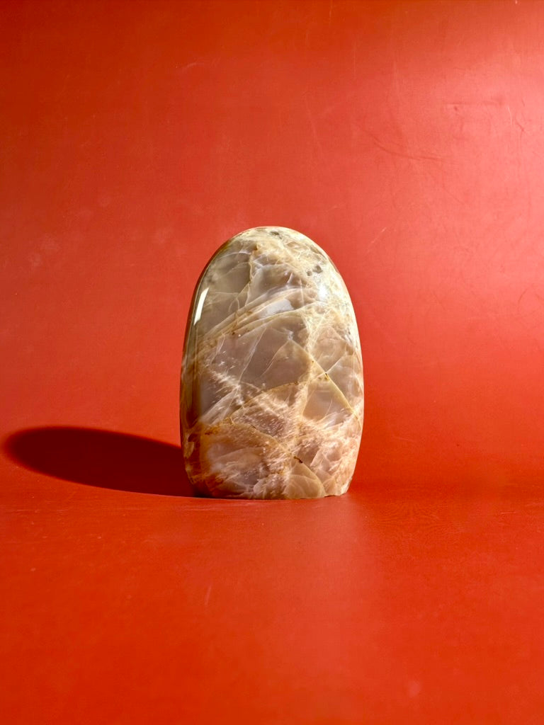 Peach Moonstone Standing Freeform – Option C | Collector Crystal, Balance & Gentle Transformation