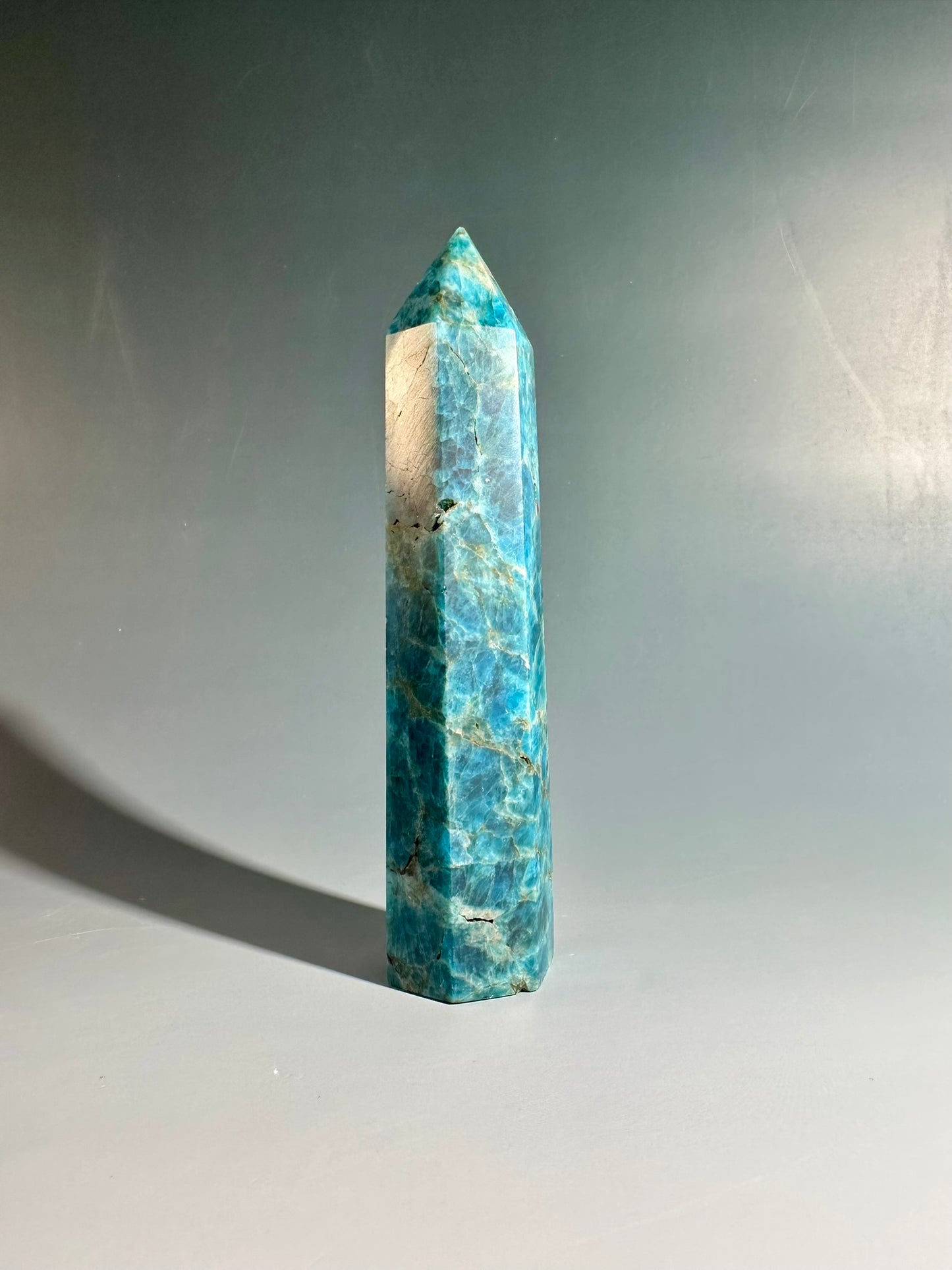 Blue Apatite Tower – Option C | Collector Crystal, Intuition & Personal Growth