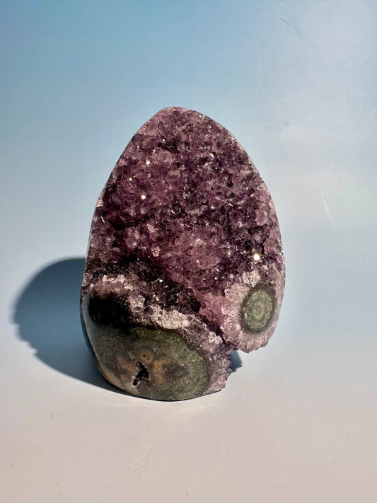 Amethyst Cut Base with Stalactite Eyes – Option C