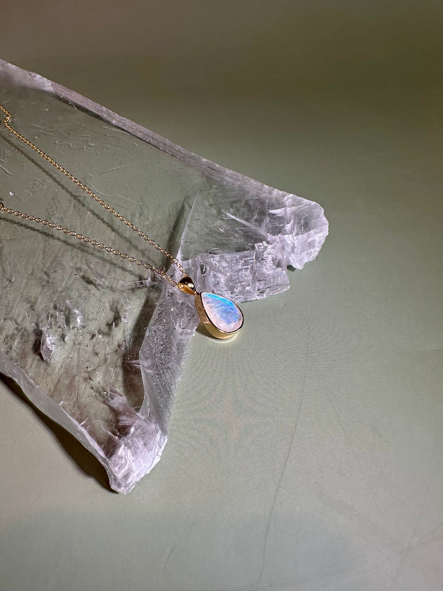 925 Sterling Silver 18K Yellow Gold Vermeil Faceted Rainbow Moonstone Pear Bezel Necklace