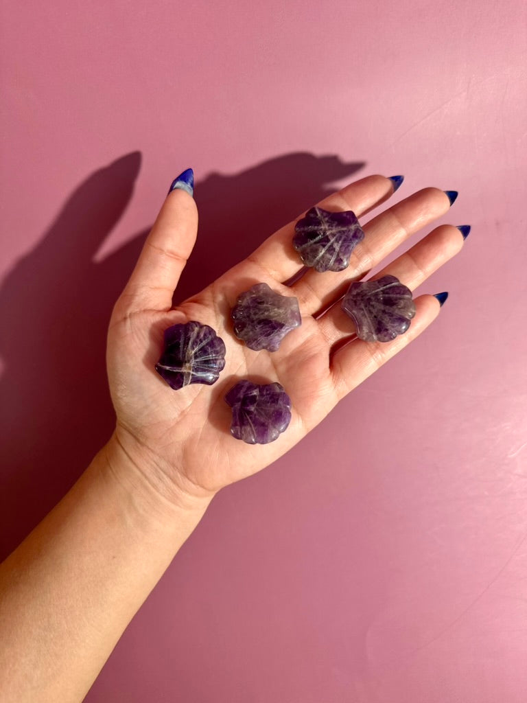 Small Amethyst Shell | Purple Crystal Carving