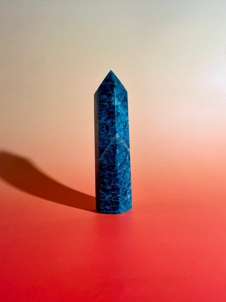Blue Apatite Tower – Option B | Manifestation, Focus & Ocean Energy Crystal