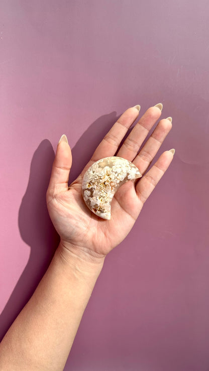 Flower Agate Crescent Moon – Option B
