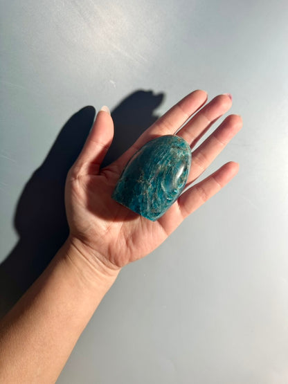 Blue Apatite Standing Freeform – Option A | Clarity, Communication & Inspiration Crystal