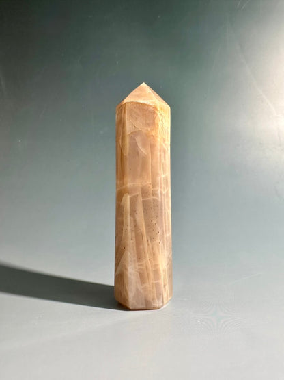 Peach Moonstone Tower – Option A | New Beginnings, Intuition & Feminine Energy Crystal