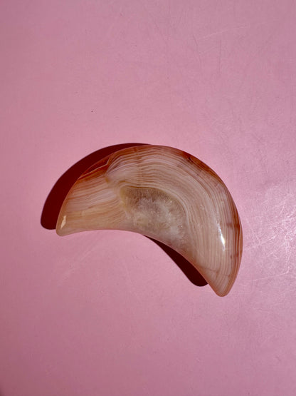 Carnelian Agate Crescent Moon on Black Stand – Option A | Courage, Vitality & Celestial Energy