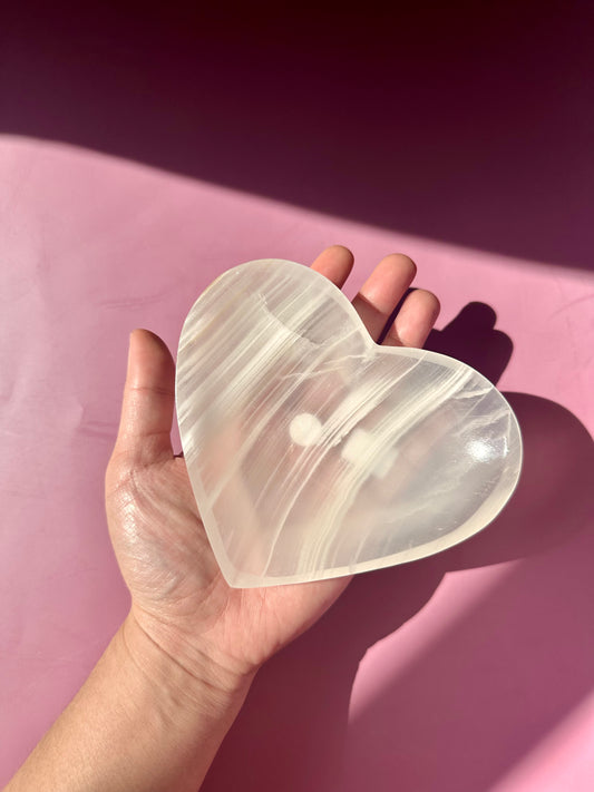 White Onyx Heart Dish