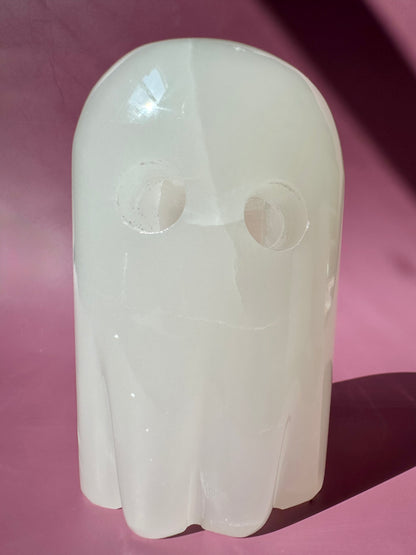 Hand-Carved Onyx Ghost Carving with Wooden Lamp Base – LED Color-Changing Light