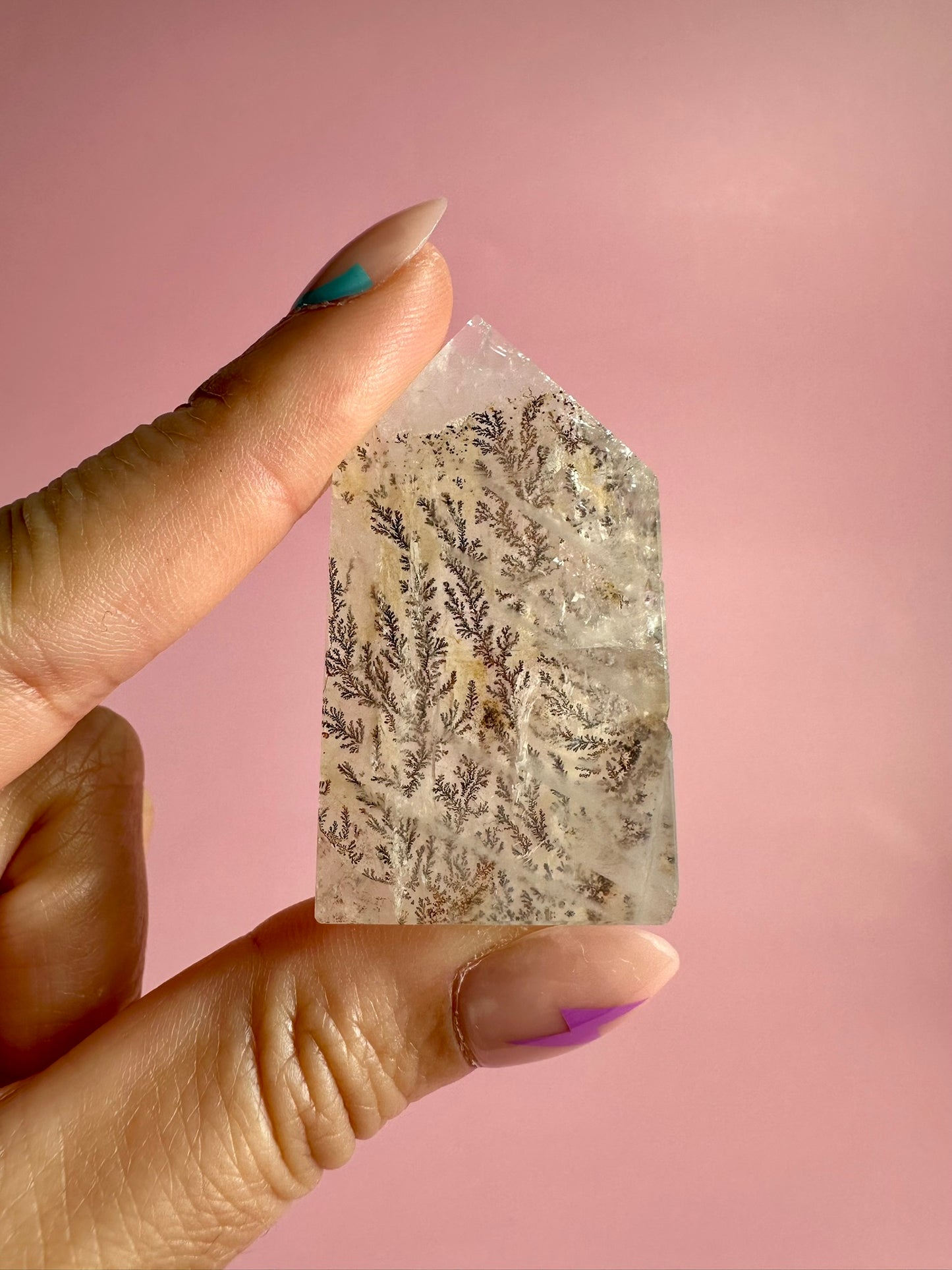 Dendritic Quartz Tower – Option E | Manifestation, Abundance & Earth Energy