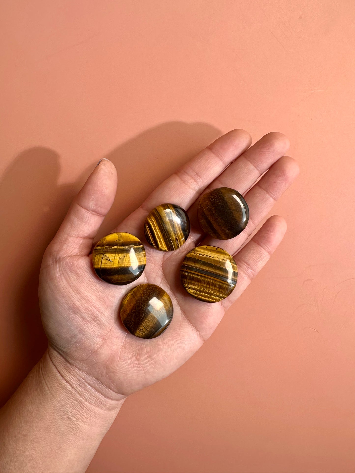 Tiger's Eye Mini Flat Palm