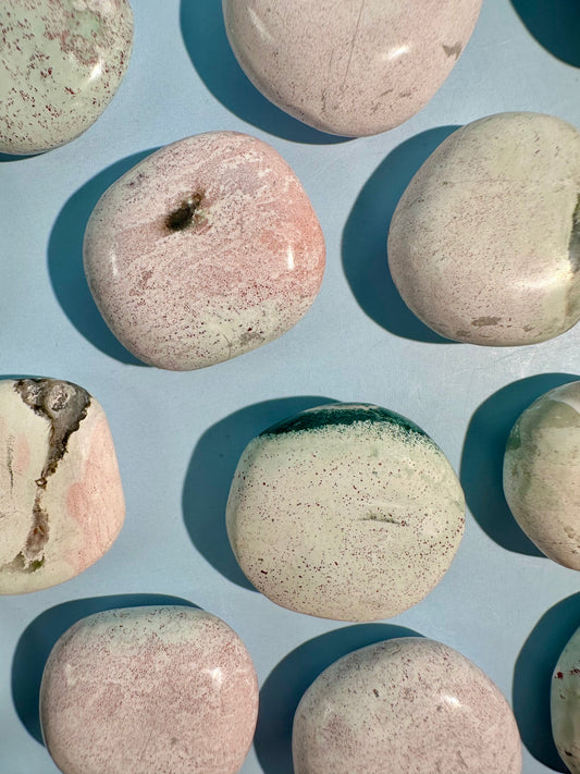 Unicorn Jasper Mini Round Flat Palm