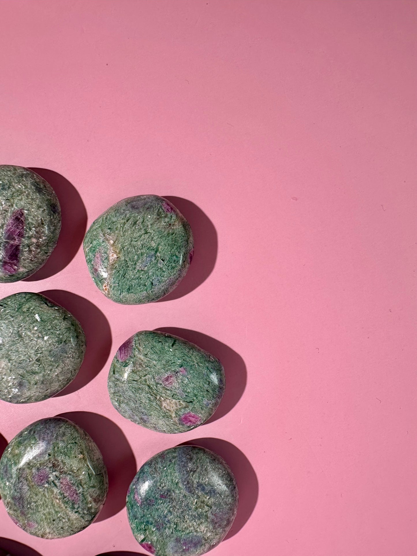 Ruby Fuchsite Mini Round Flat Palm