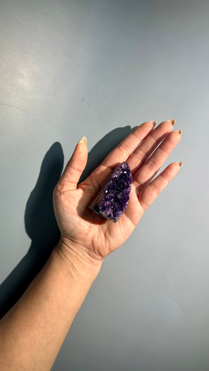 Small Uruguayan Amethyst Cut Base – Option C