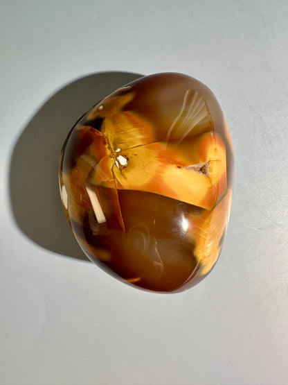 Carnelian Orca Agate Freeform – Option A | Courage, Grounding & Collector Crystal