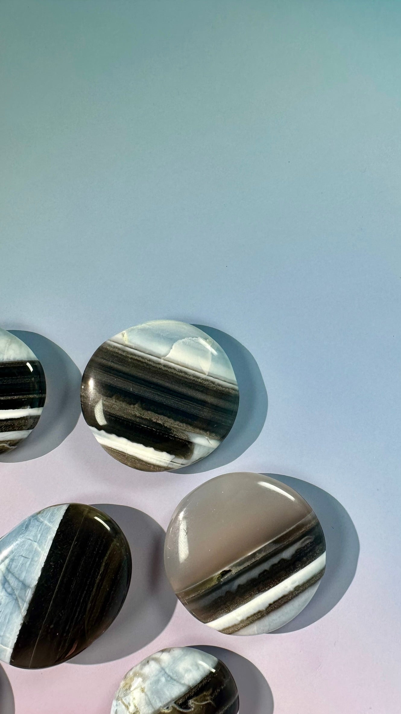 Blue Opal Round Flat Palm