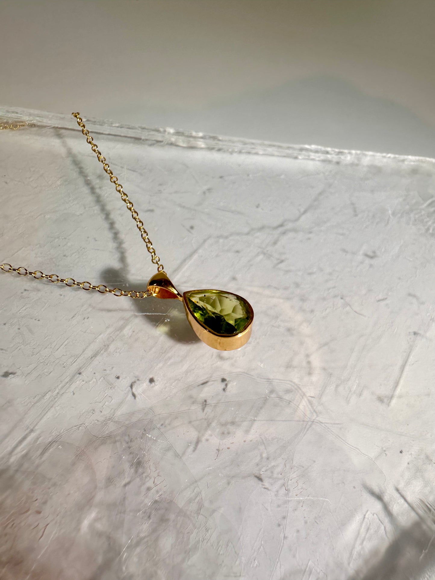 925 Sterling Silver 18K Yellow Gold Vermeil Faceted Peridot Pear Bezel Necklace