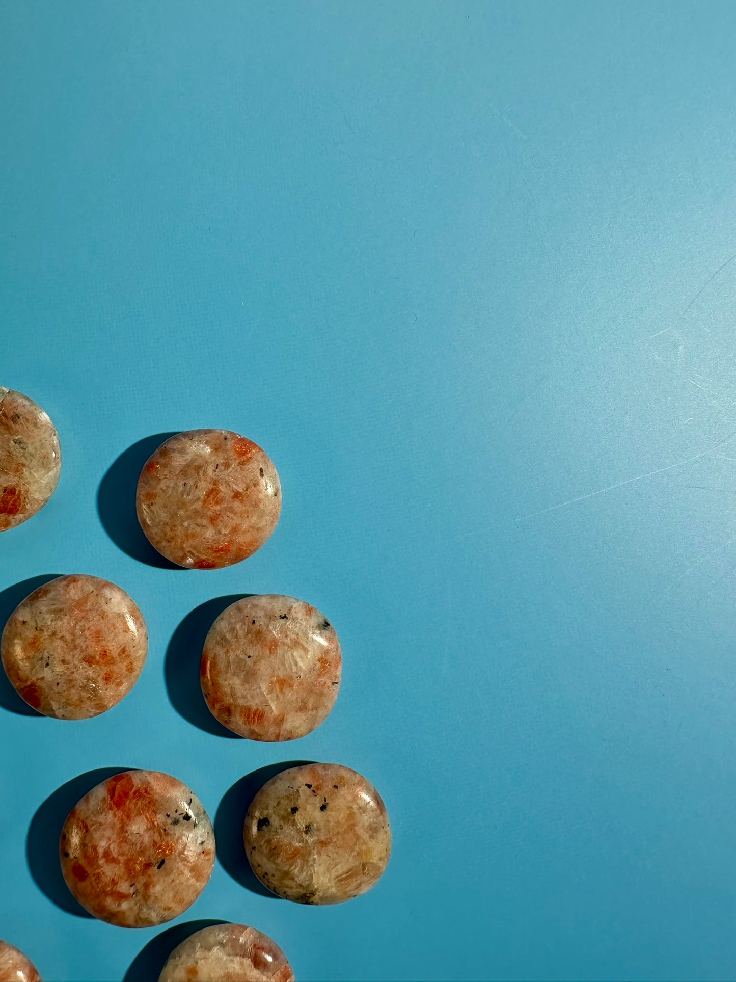 Sunstone Mini Round Flat Palm