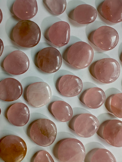 Rose Quartz Mini Flat Palm
