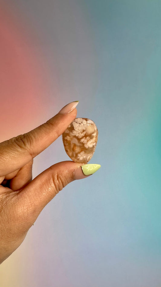 Flower Agate Mini Irregular Flat Palm