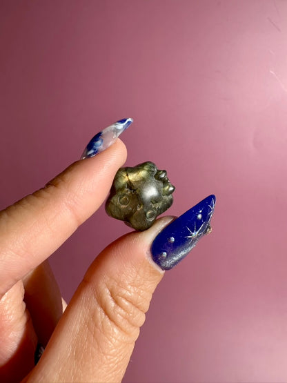 Mini Labradorite Smiley Star | Cute Crystal Carving