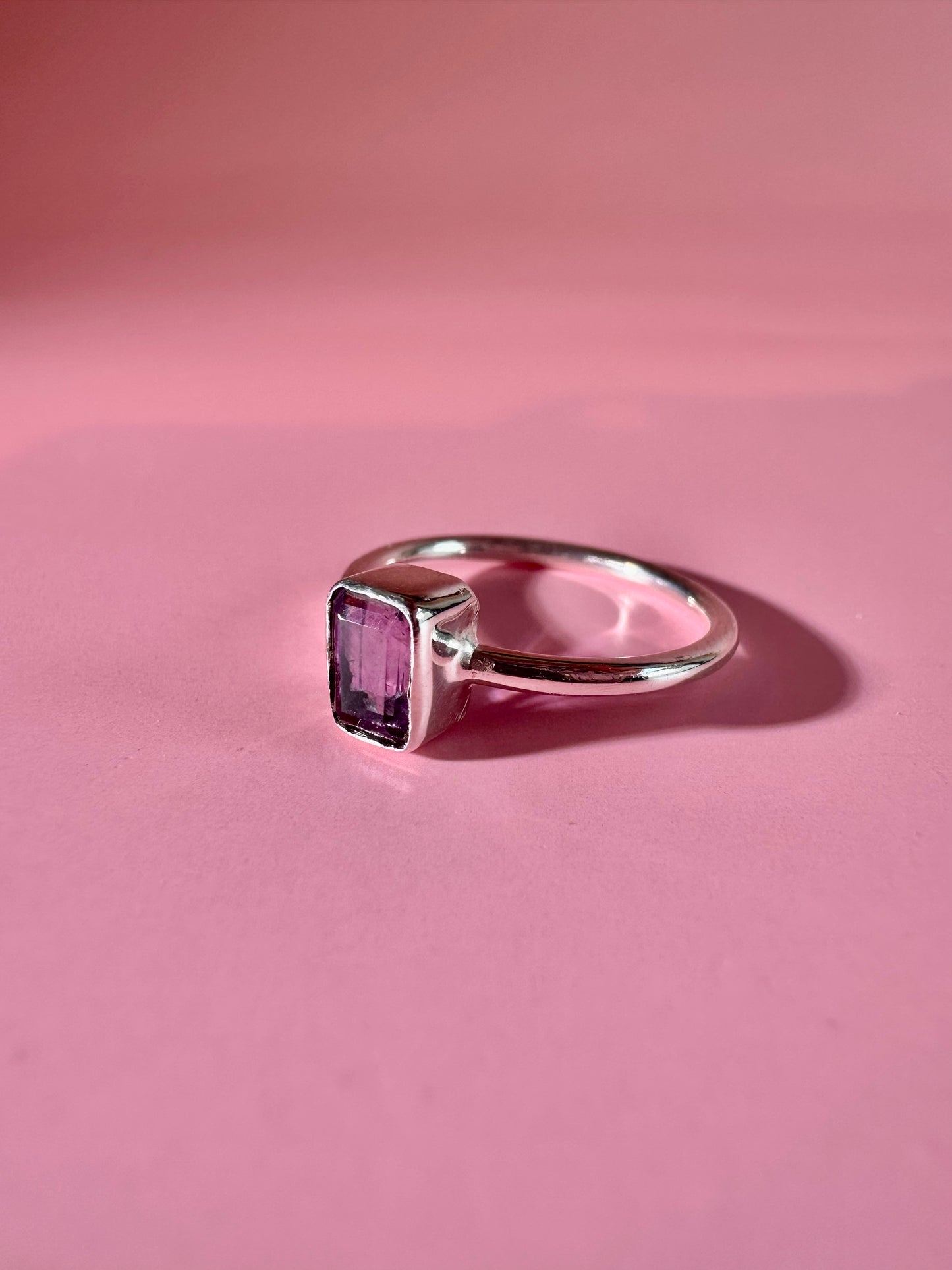 925 Sterling Silver Solitaire Emerald Faceted Amethyst Bezel Ring