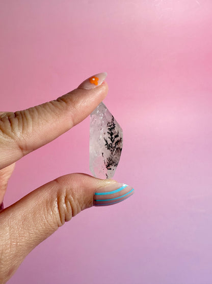 Dendritic Quartz Gusher – Option D | Nature Connection, Clarity & Transformation Energy