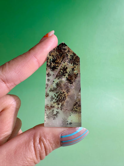 Dendritic Quartz Tower – Option K | Spiritual Growth, Clarity & Meditation Energy