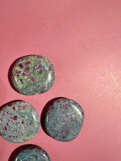 Ruby Fuchsite Round Flat Palm