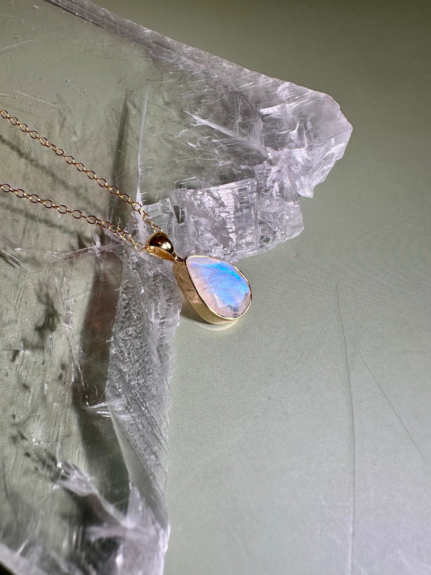 925 Sterling Silver 18K Yellow Gold Vermeil Faceted Rainbow Moonstone Pear Bezel Necklace