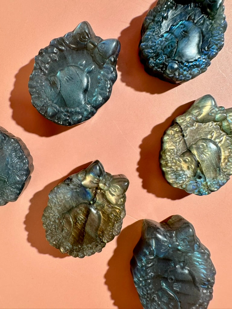 Labradorite Totoro | Flashy Crystal Character Carving