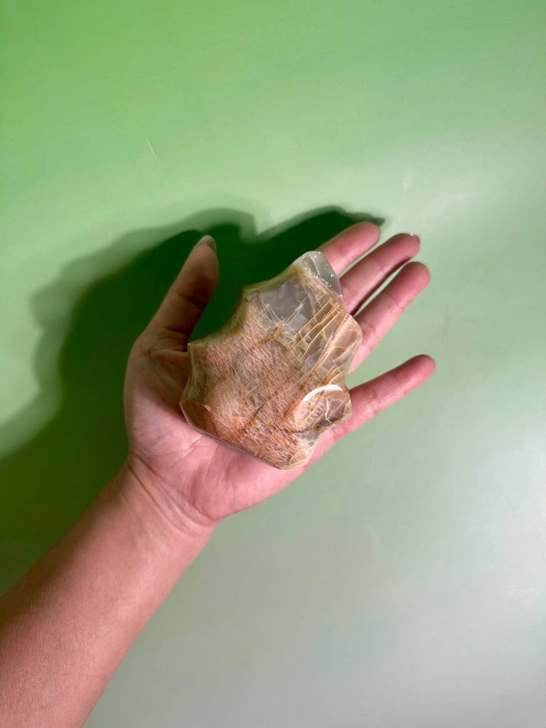 Peach Moonstone Flame – Option B | Emotional Healing, Calm & Inner Peace Crystal