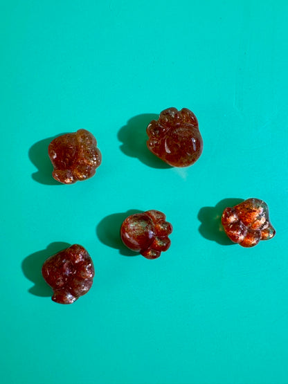Teeny Sunstone Paw | Mini Crystal Carving