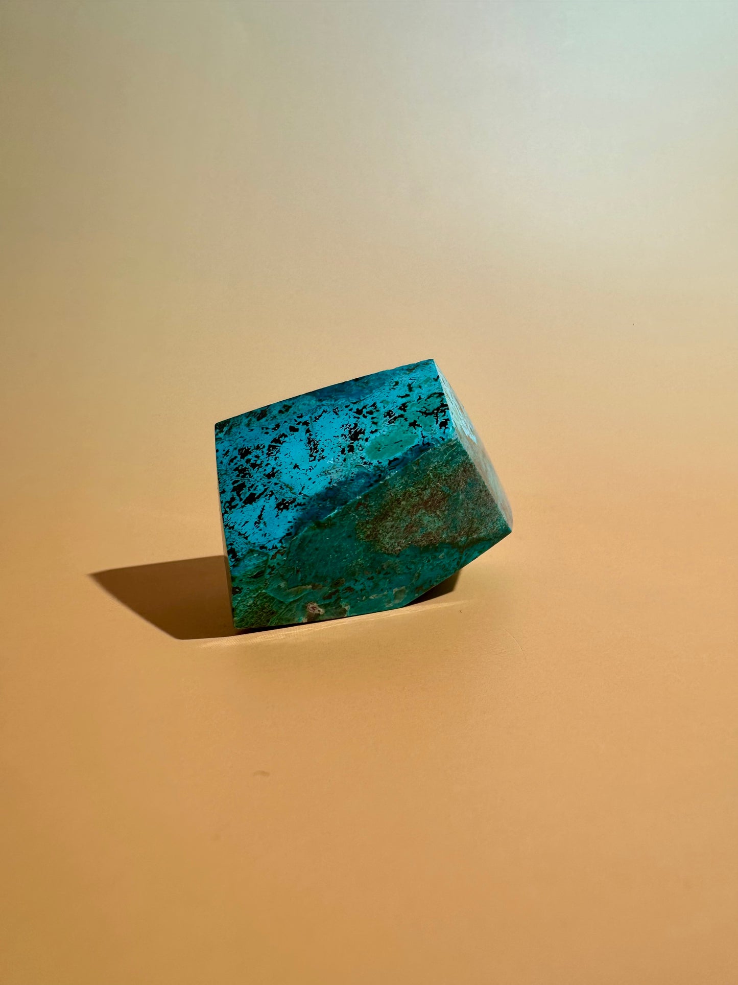 Quantum Quattro Gusher – Option F | Rare Collector Crystal, Balance & Transformation