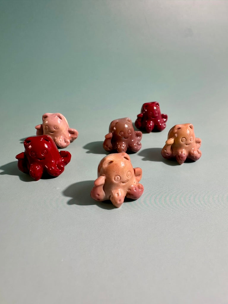 Mini Alashan Agate Octopus | Cute Crystal Carving