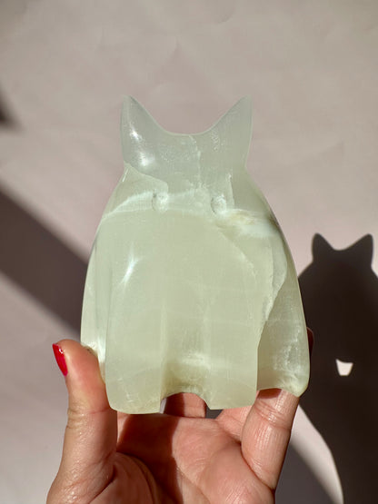 Hand-Carved White Onyx Kitty Cat Ghost