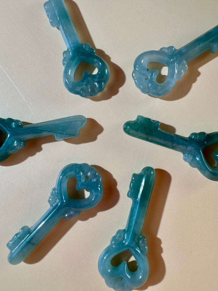 Small Blue Water Jade Heart Key | Crystal Carving