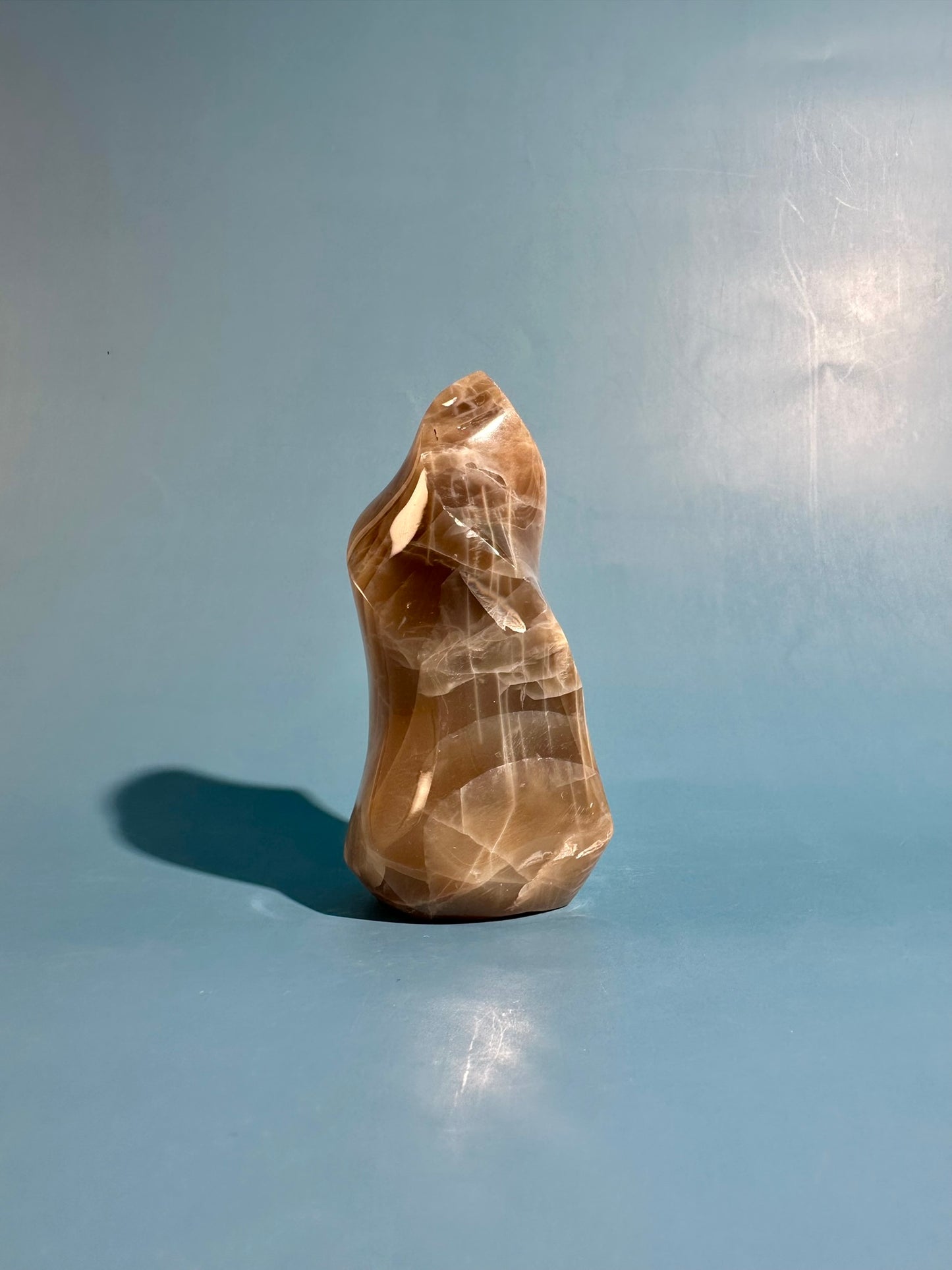 Peach Moonstone Flame – Option D | Intuition, Emotional Balance & Lunar Energy Crystal