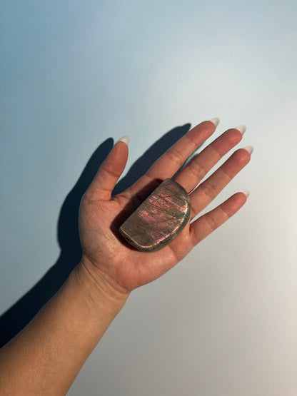 Small Sunset Flash Labradorite Standing  Freeform – Option L