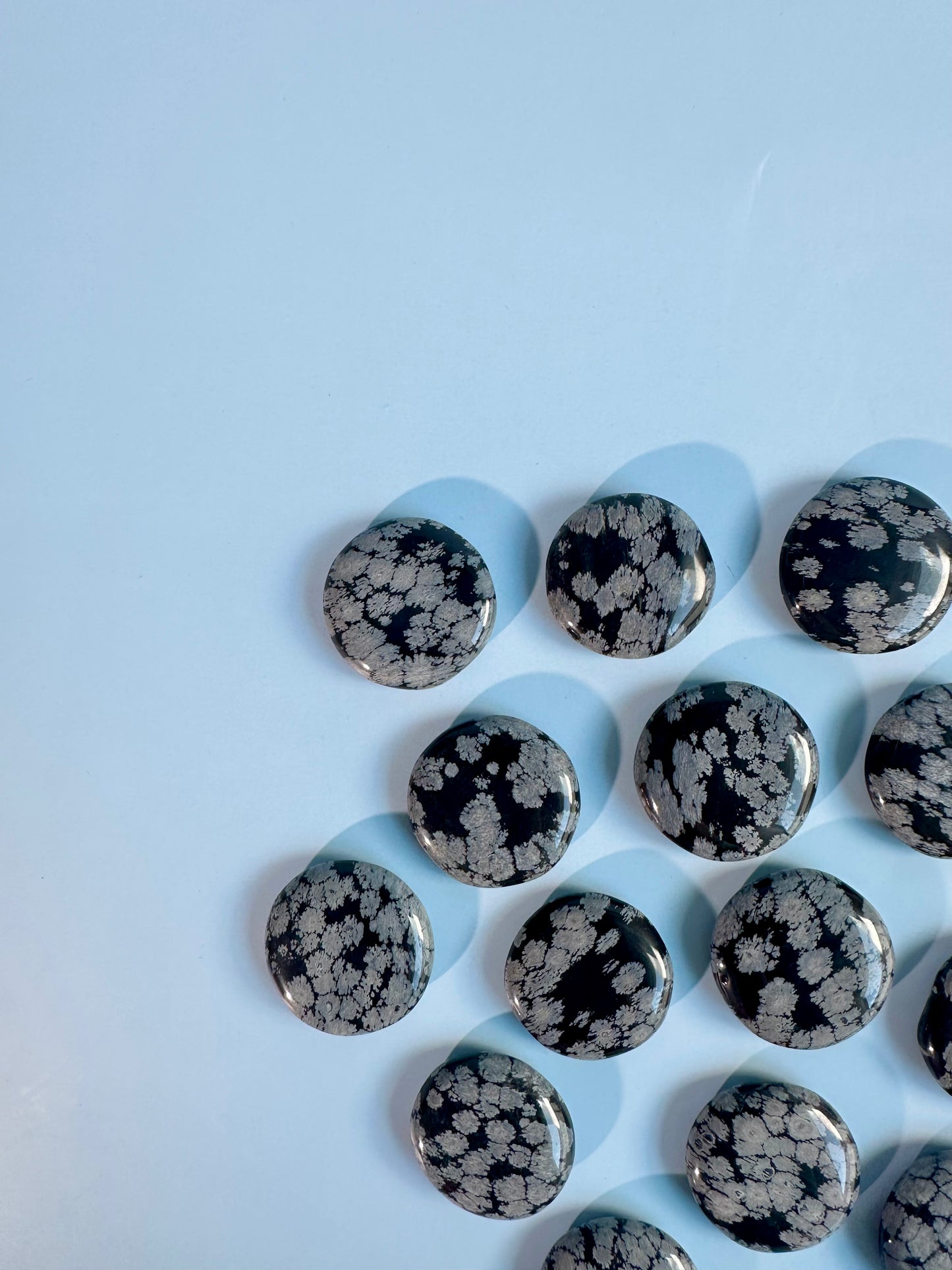 Snowflake Obsidian Mini Flat Palm