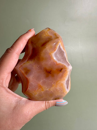 Carnelian Flame – Option I | Collector Statement Crystal, Strength & Transformation