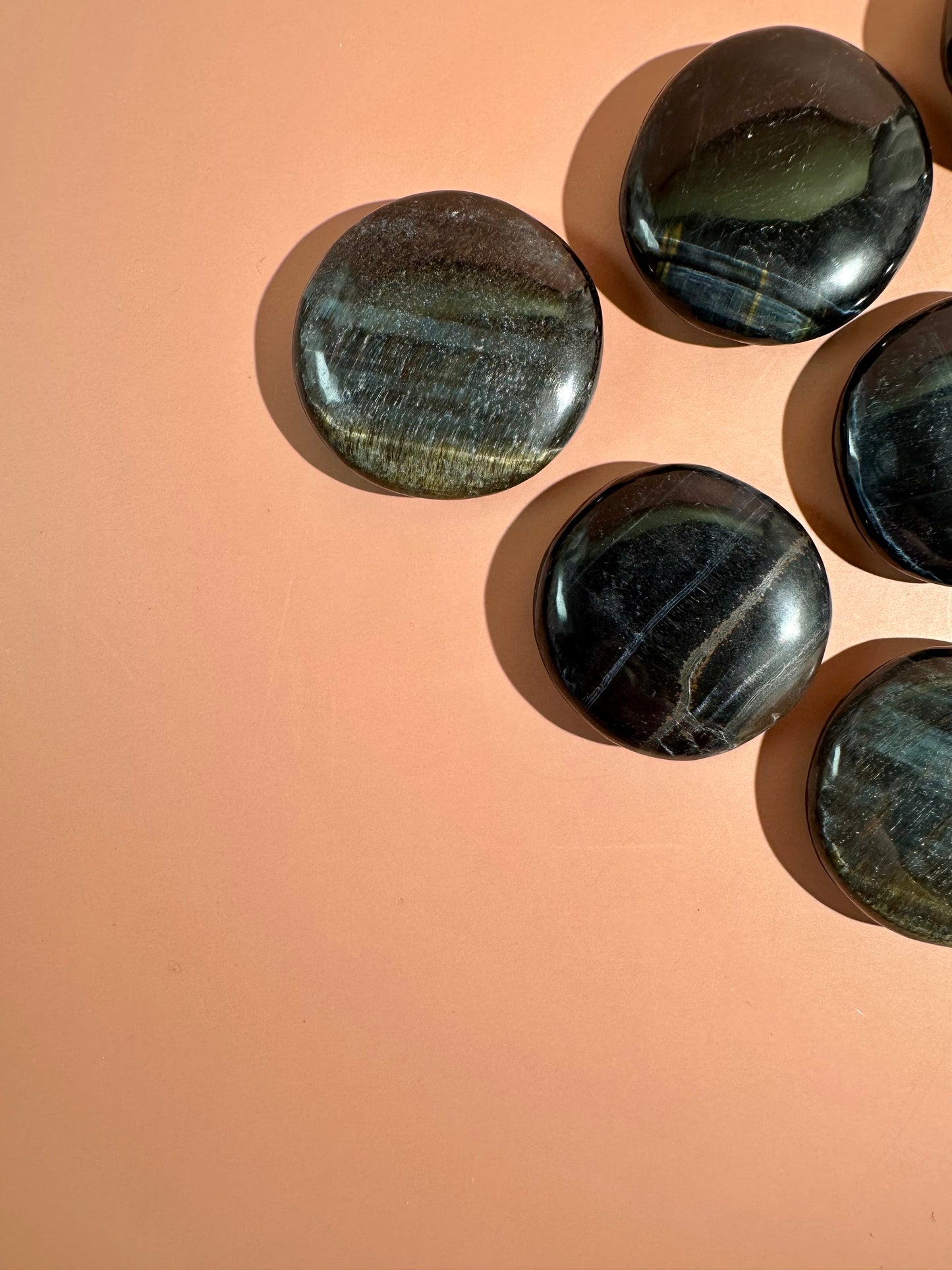 Blue Tiger's Eye Round Flat Palm