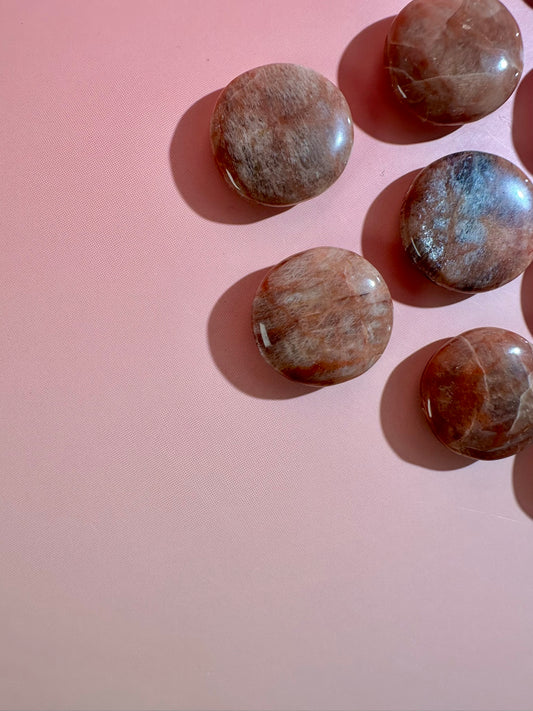 Peach Moonstone Mini Round Flat Palm