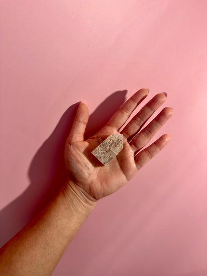 Dendritic Quartz Tower – Option E | Manifestation, Abundance & Earth Energy