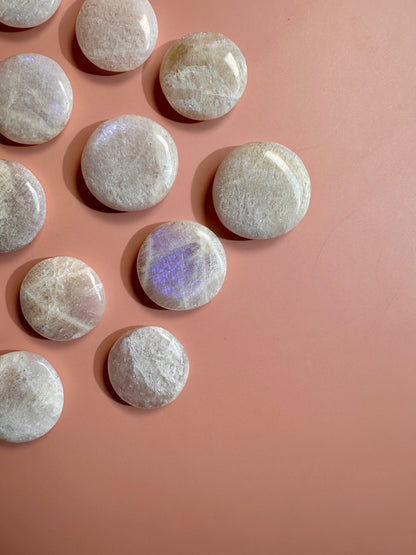 Moonstone Mini Flat Palm