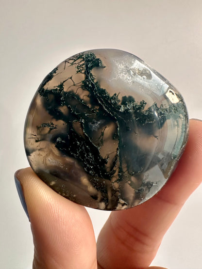 Moss Agate Flat Palm