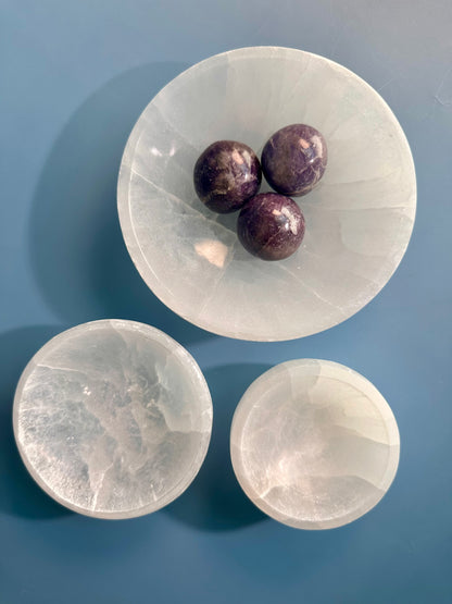 Large Round Satin Spar (Selenite) Bowl