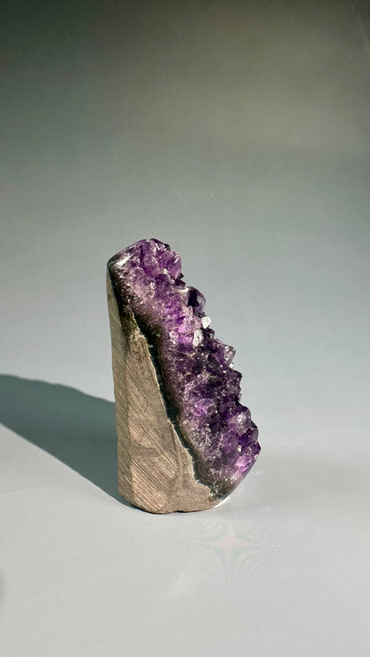 Small Uruguayan Amethyst Cut Base – Option C