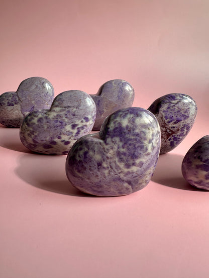 Purple Jade Standing Heart Carving