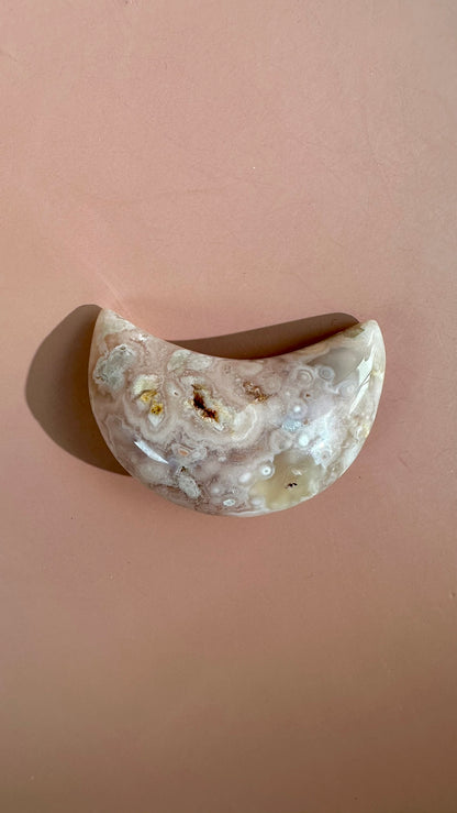 Flower Agate Crescent Moon – Option A