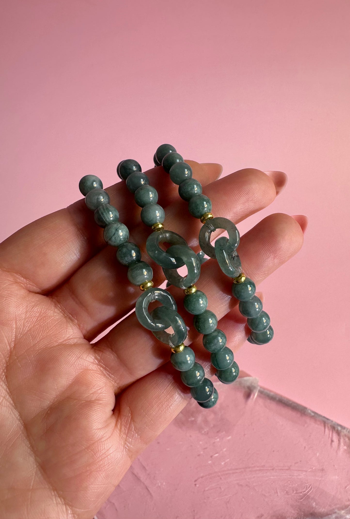 6mm Blue Water Jade Beaded Bracelet with Gold Accent Beads & Double Ring